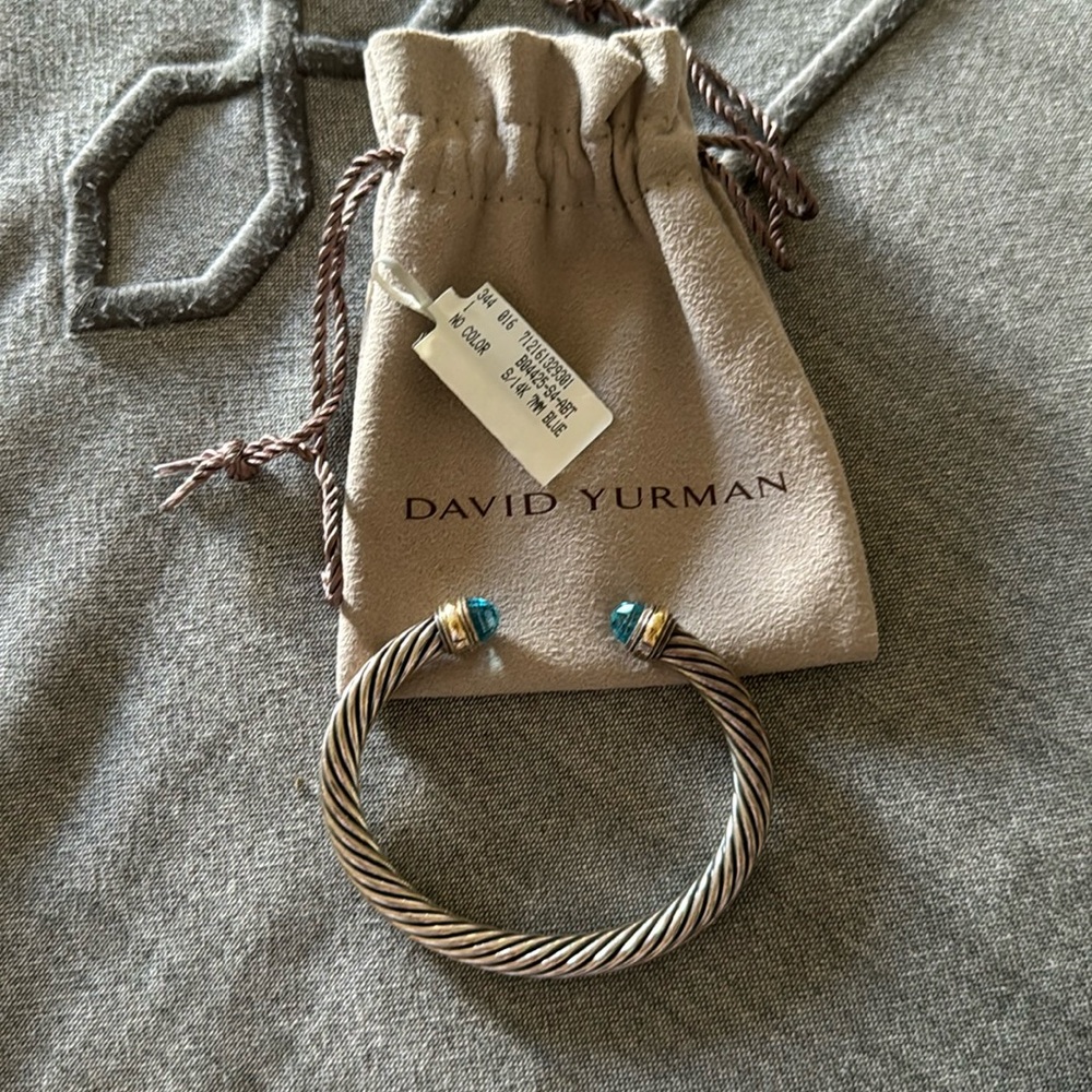 Iconic David Yurman Blue Topaz 7mm Cable Bracelet Small